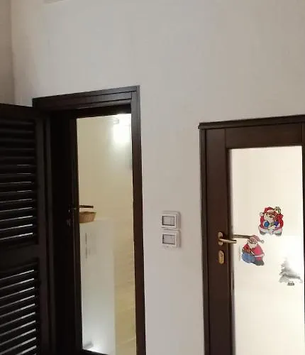 Arco Di Levante Bari